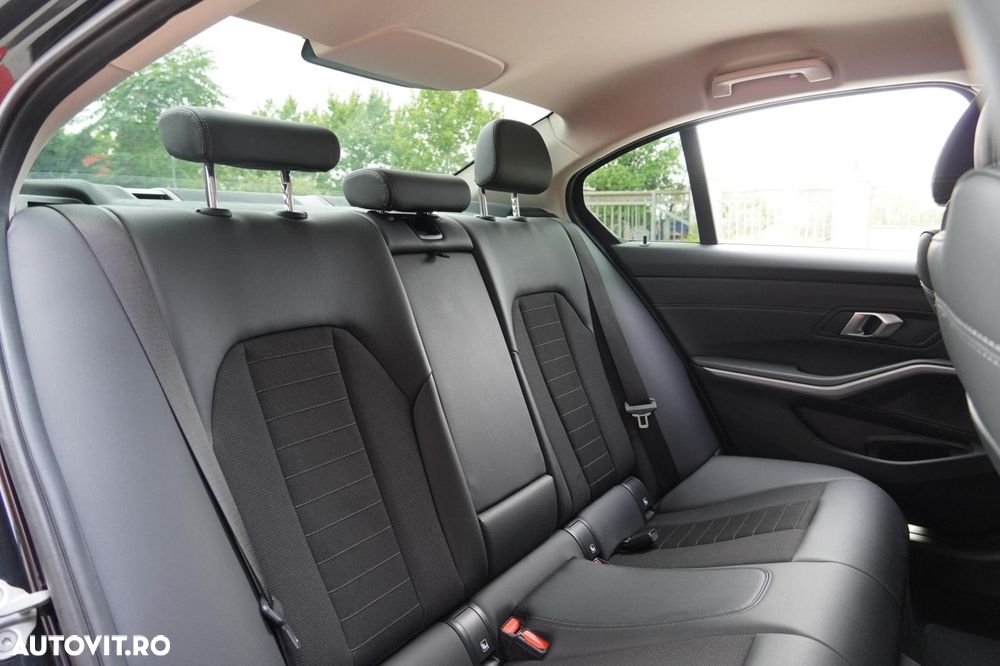 BMW Seria 3 - 13