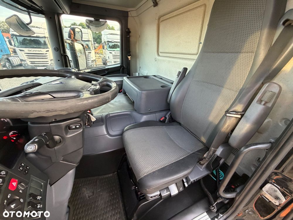 Scania P 320/Euro 6/bez egr/kurierka/tylko 440 tys km - 32