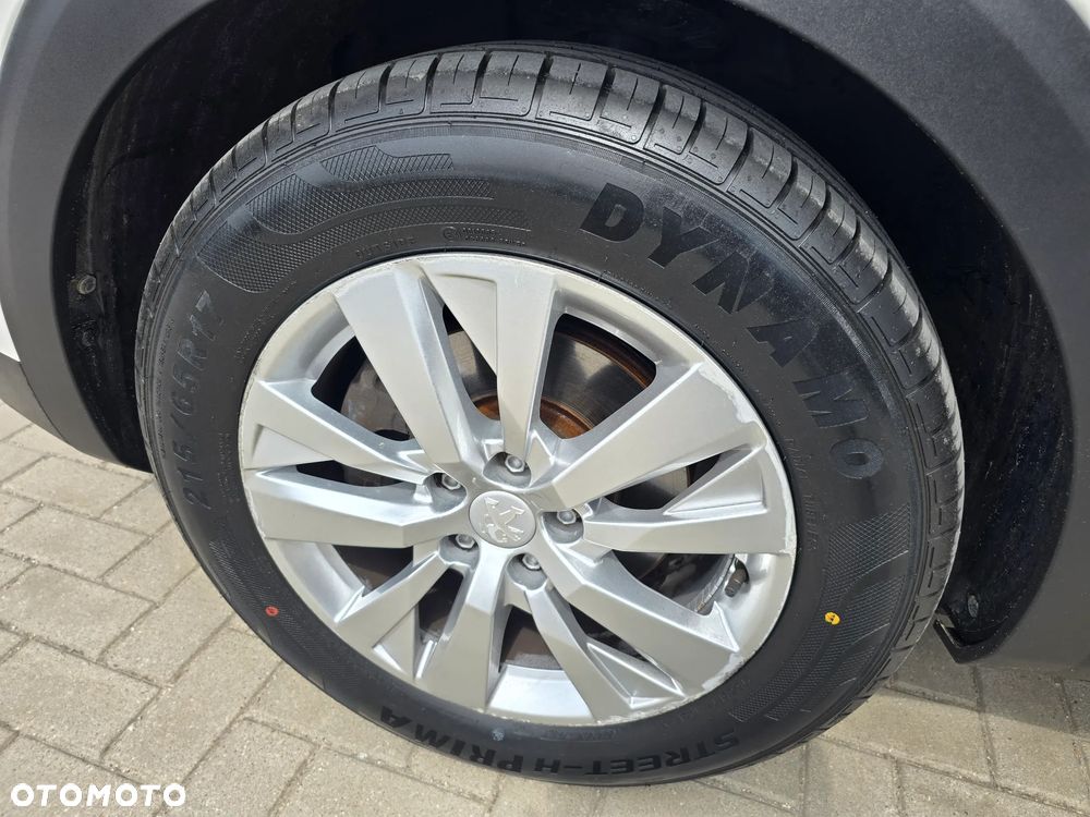 Peugeot 3008 - 17