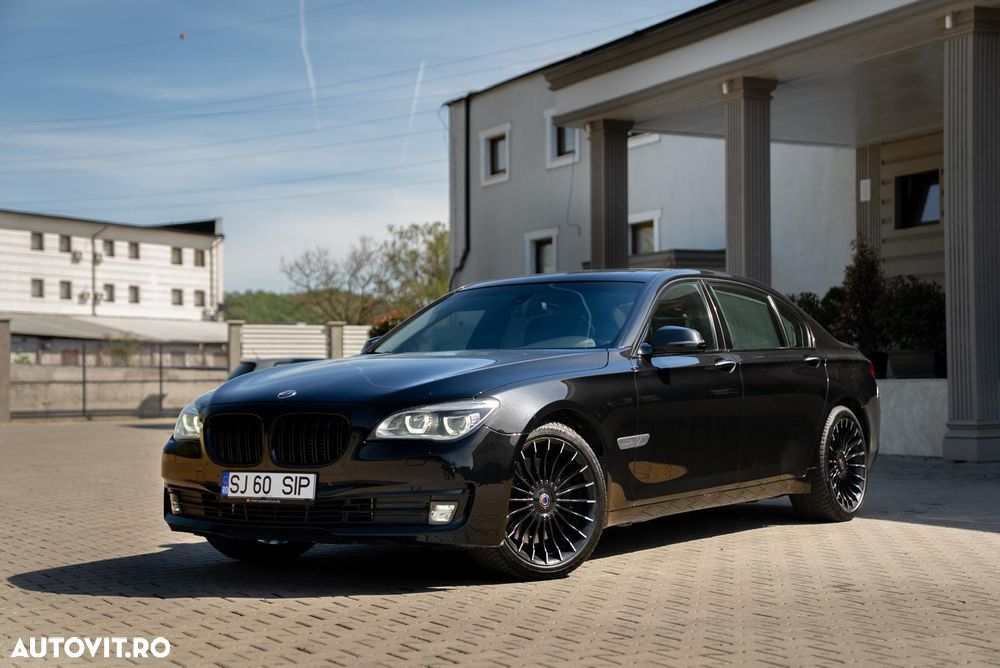 BMW Seria 7 750Li xDrive - 9