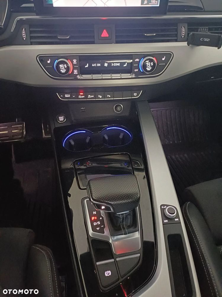 Audi A4 Avant - 38