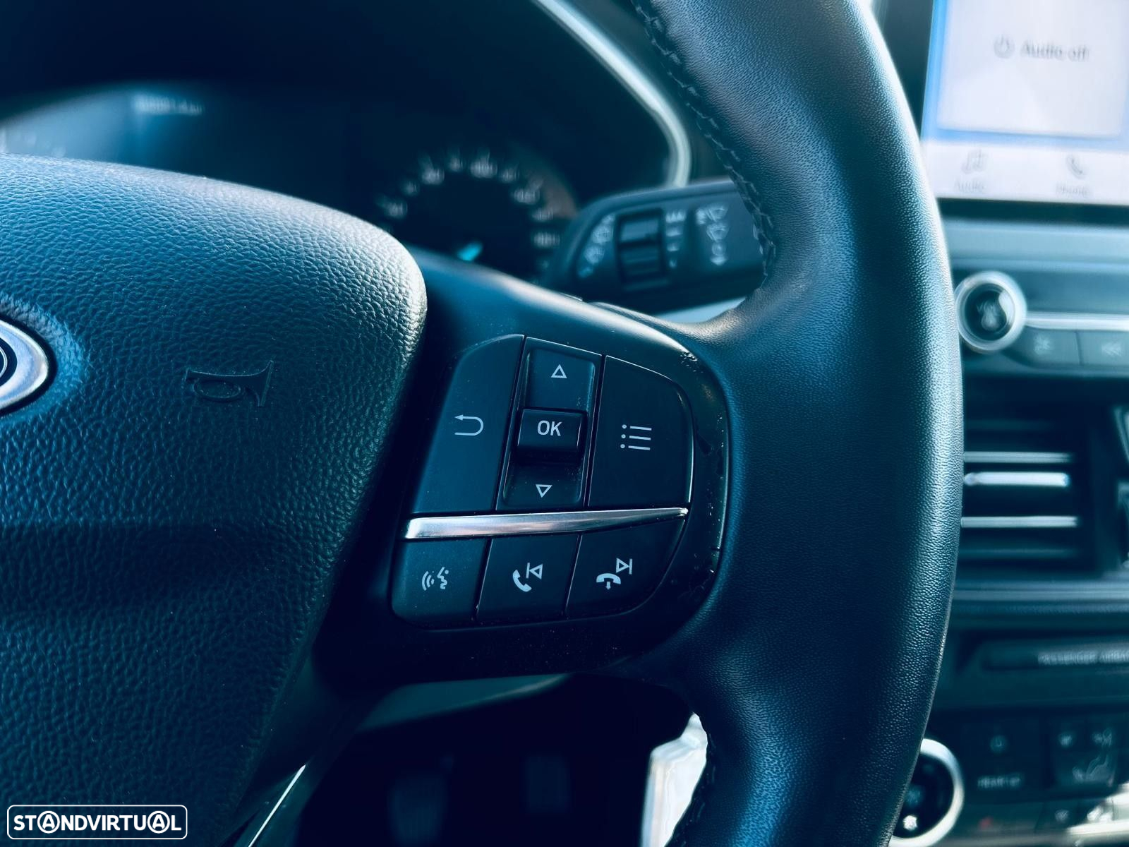 Ford Focus SW 1.0 EcoBoost Business - 29