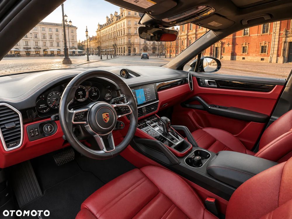 Porsche Cayenne E-Hybrid - 10