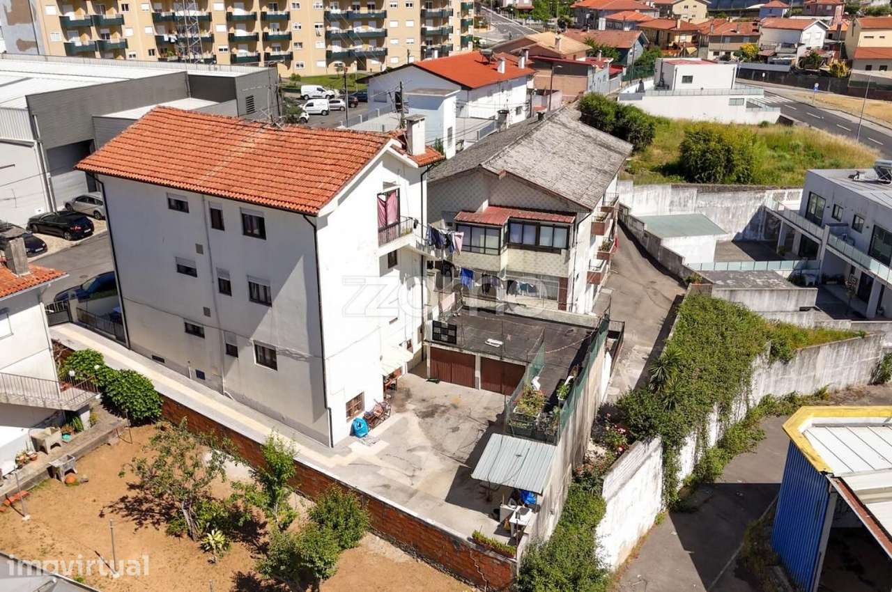 Moradia T9 - Oliveira de Azeméis - Grande imagem: 2/21