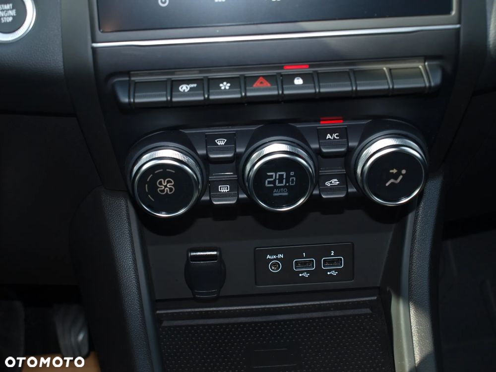 Renault Captur 1.3 TCe mHEV Techno EDC - 30