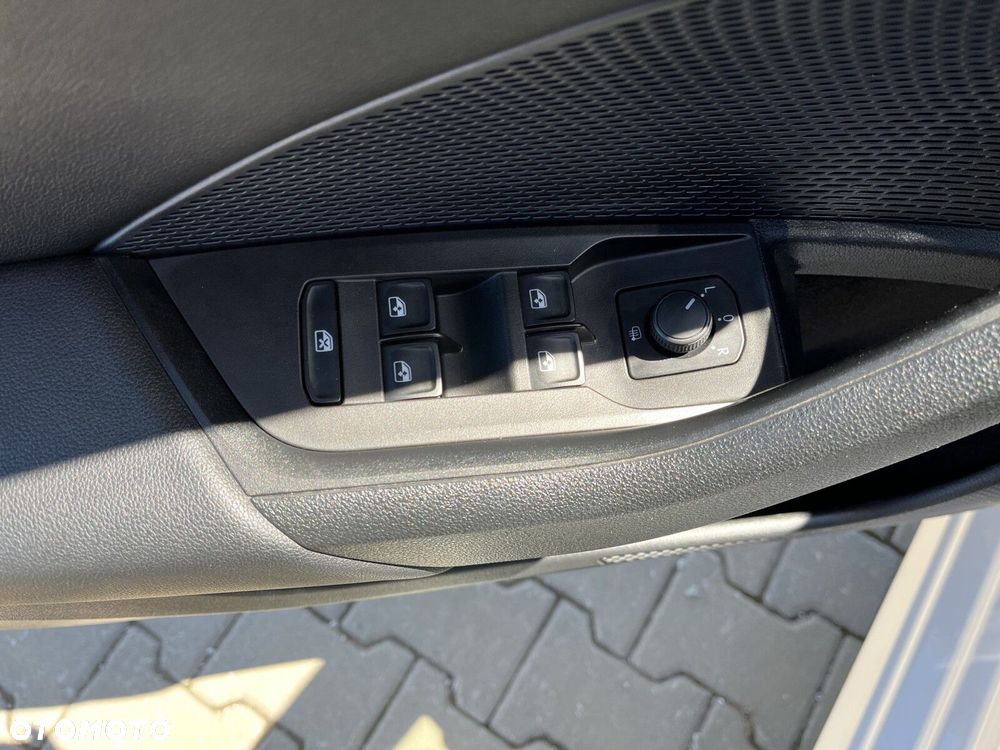 Skoda Octavia 2.0 TDI Ambition - 21