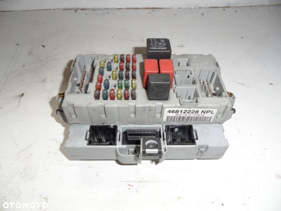 SKRZYNKA BSI FIAT DOBLO I 46812228 - 5