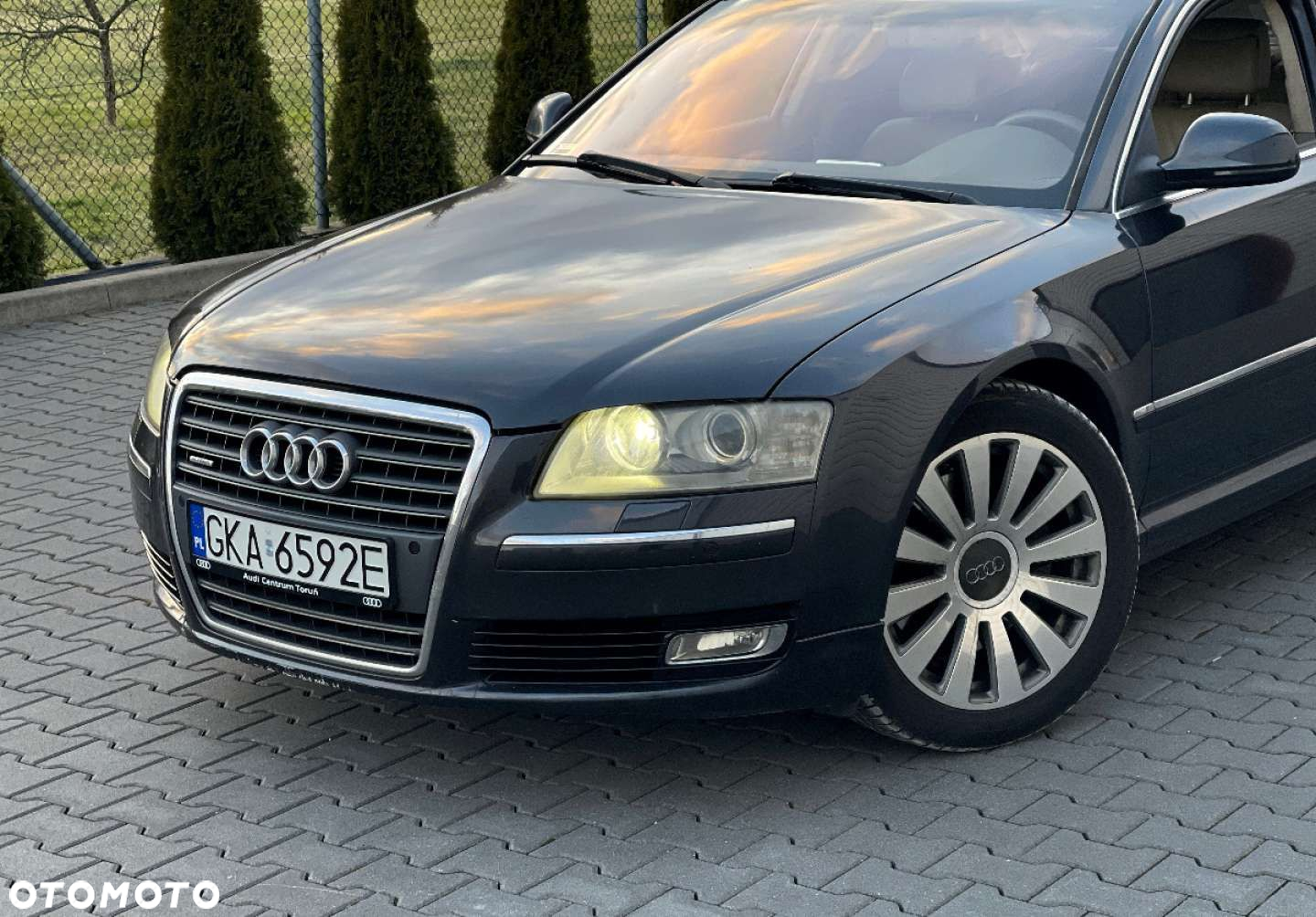 Audi A8 - 11