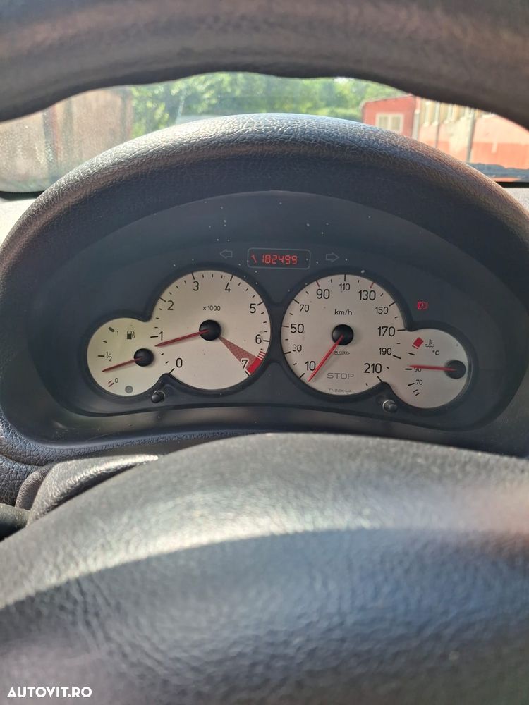 Peugeot 206 1.4E One-Line - 10