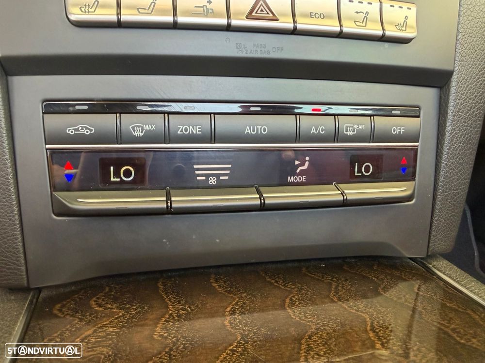 Mercedes-Benz E 220 CDI Avantgarde BlueEfficiency Auto. - 29