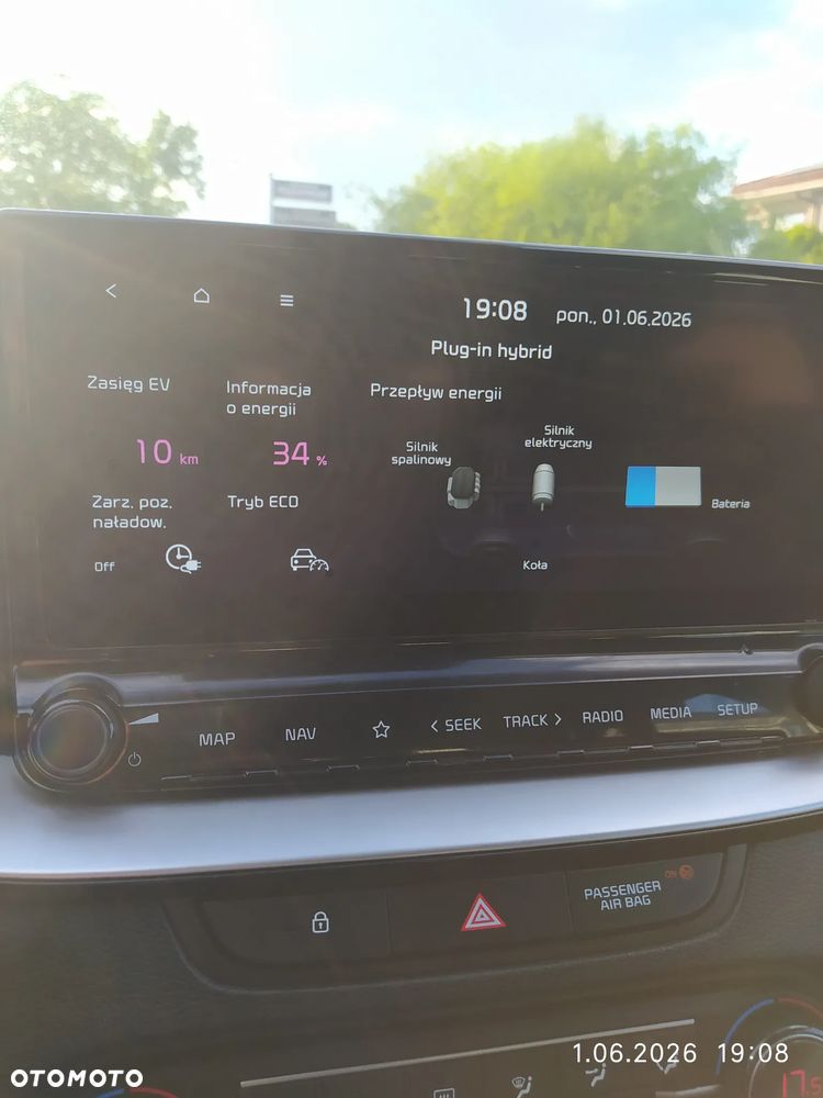 Kia Ceed 1.6 GDI PHEV L Business Line DCT - 11