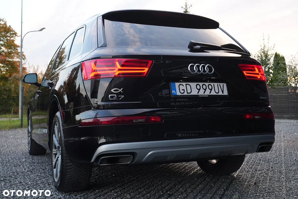 Audi Q7 - 37