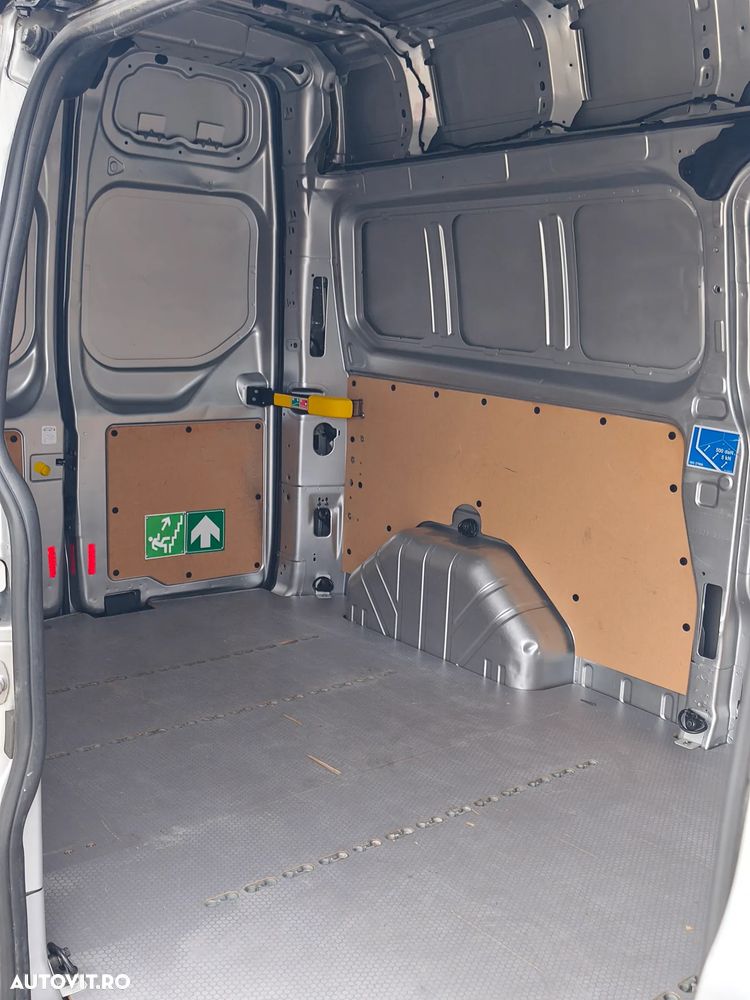 Ford Transit Custom - 18
