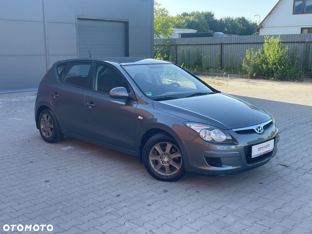 Hyundai i30 1.4 Comfort - 19