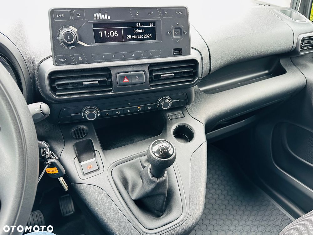 Toyota Proace City 1.5 D-4D  2,3t Active - 29