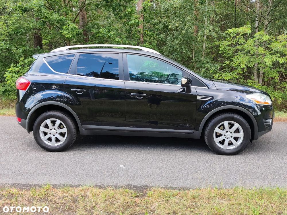 Ford Kuga 2.0 TDCi 4x4 Titanium - 4