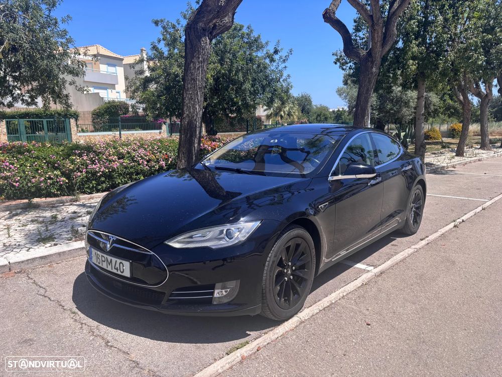Tesla Model S 85 - 4