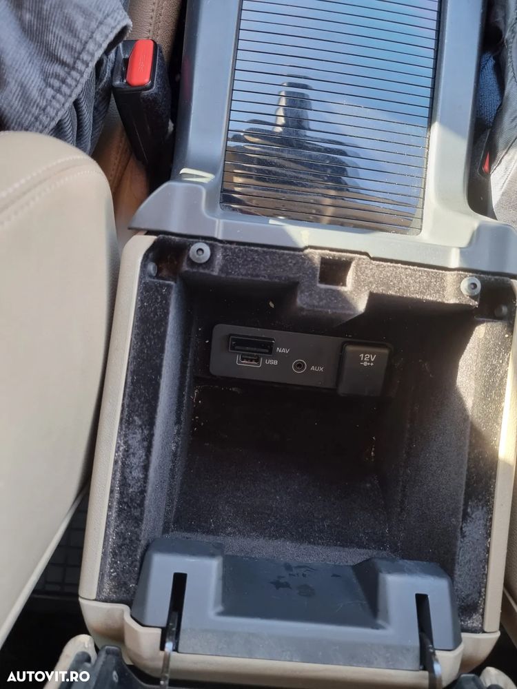 Land Rover Discovery Sport 2.0 l TD4 HSE Aut. - 17