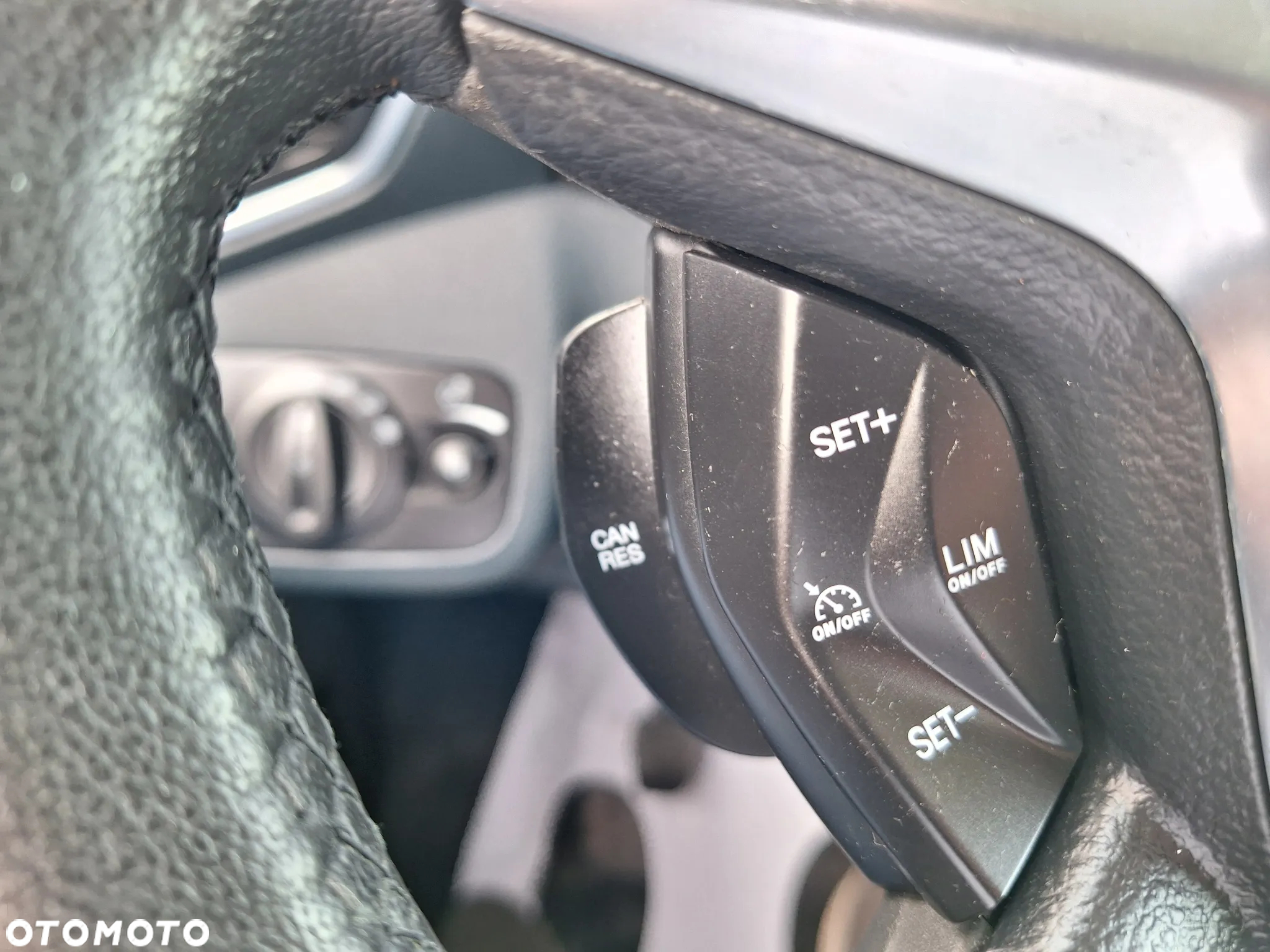 Ford C-MAX - 25