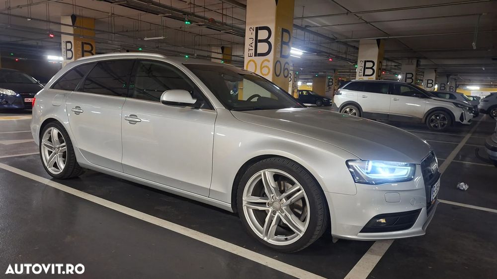 Audi A4 Avant 2.0 TDI DPF Ambiente - 2