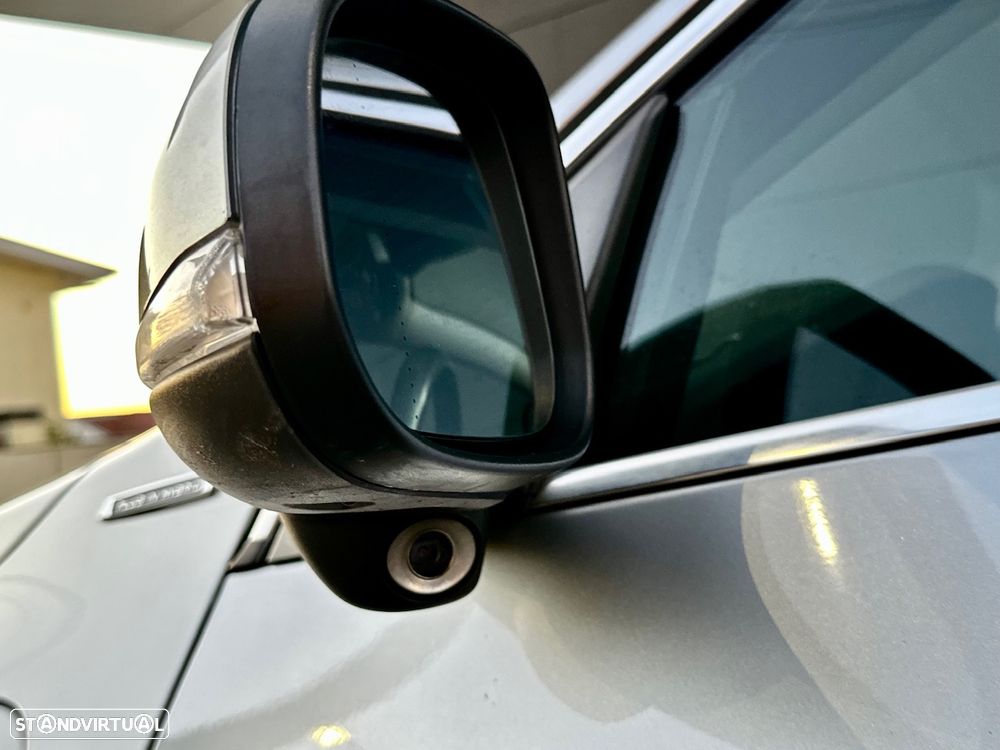 Volvo V60 D6 Plug-In-Hybrid AWD Geartronic Pure Limited - 8