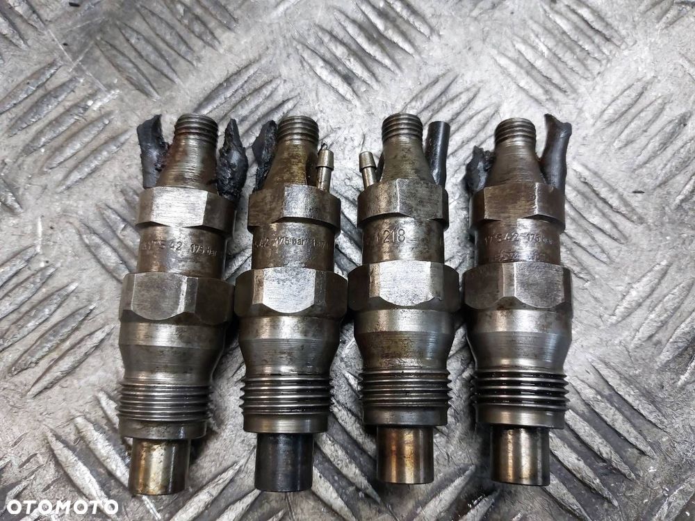 POMPA WTRYSKOWA + WTRYSKIWACZE DUCATO II 1.9 TD 0460494430 KCA17S42 - 2