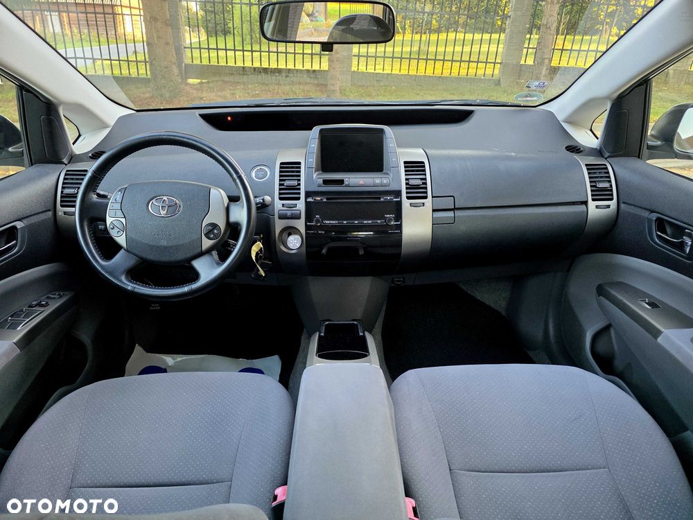 Toyota Prius - 7