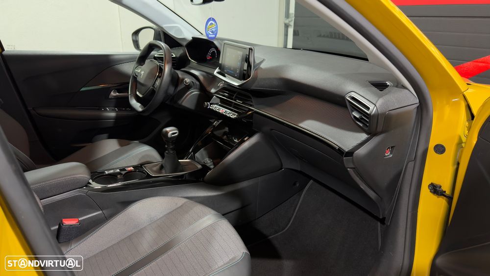 Peugeot 208 PureTech 100 Allure - 15