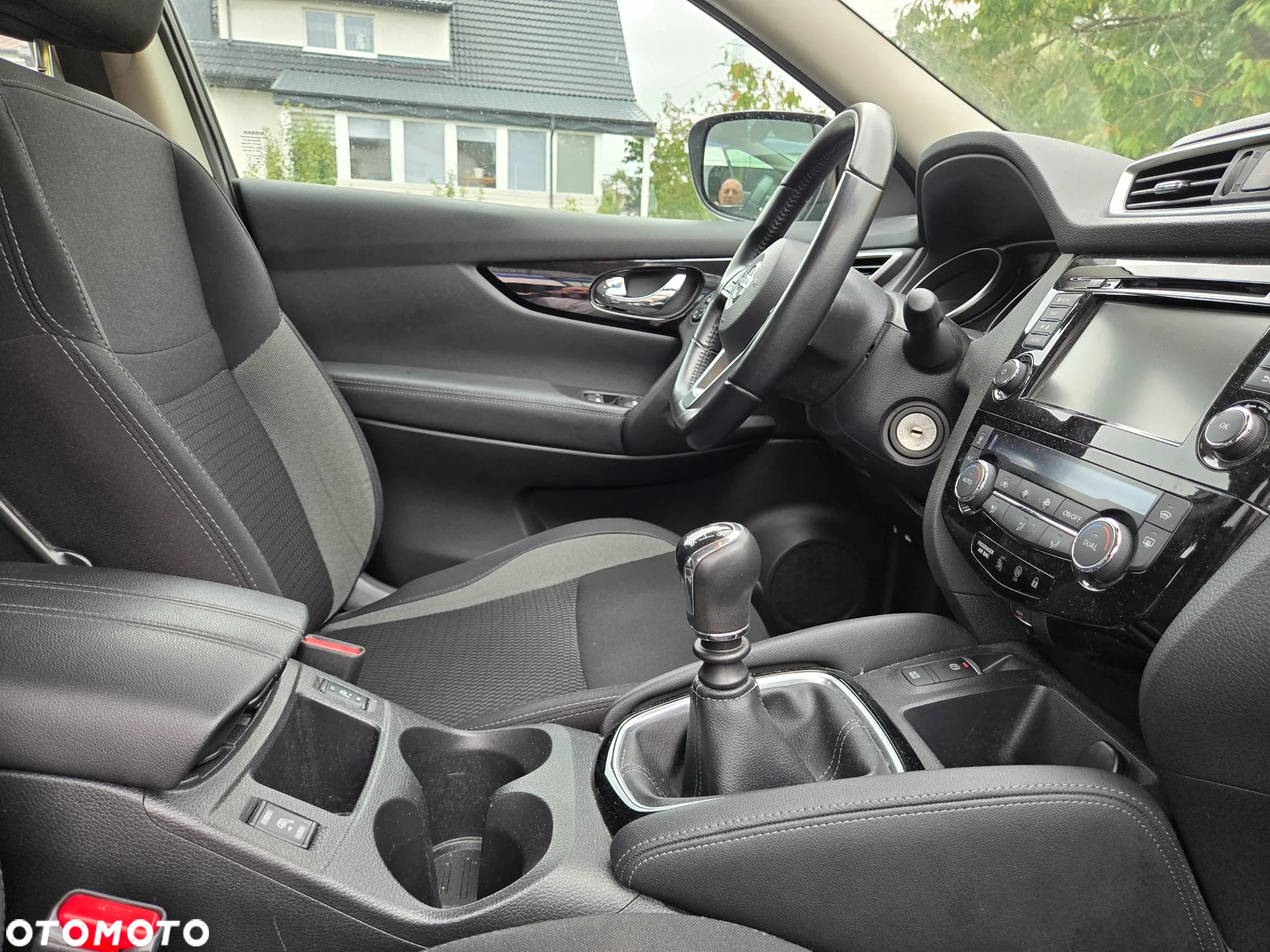 Nissan Qashqai 1.3 DIG-T TEKNA - 5