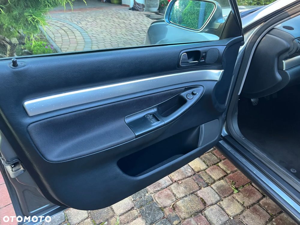 Audi A4 Avant 1.8T Quattro - 15