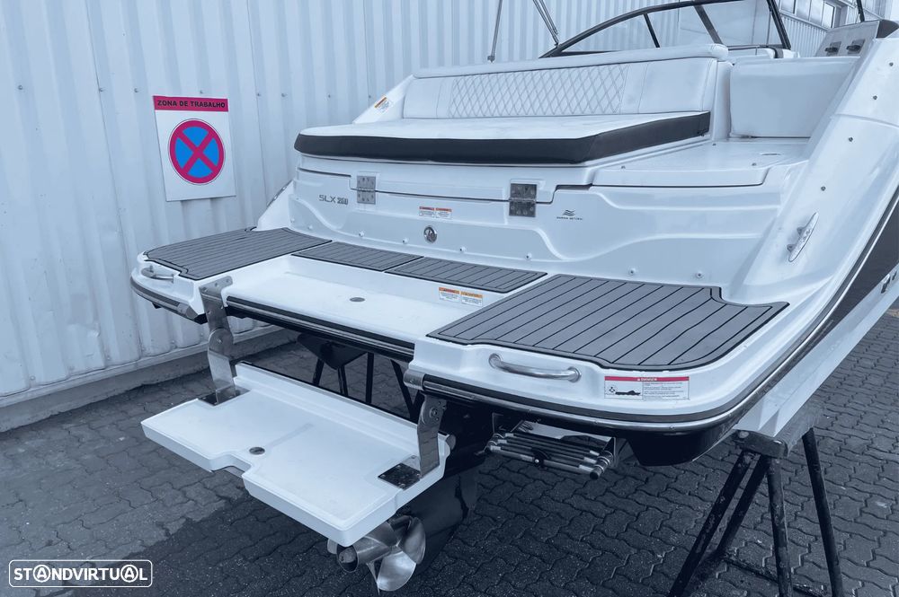 Sea Ray 250 SLX - 13