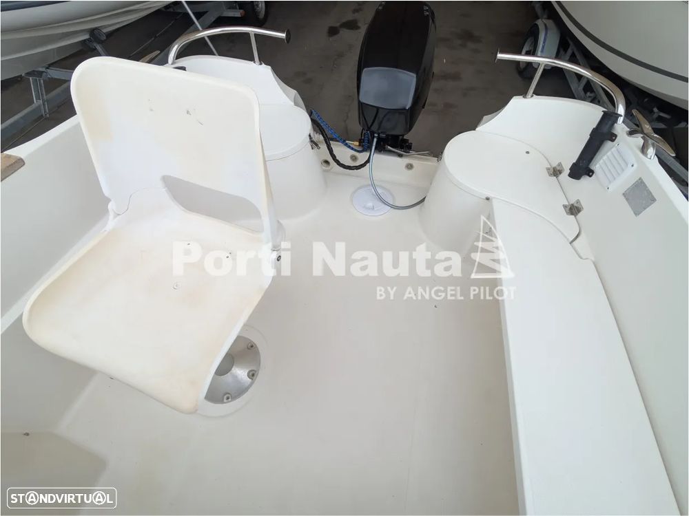 Quicksilver 460 Cruiser - 12