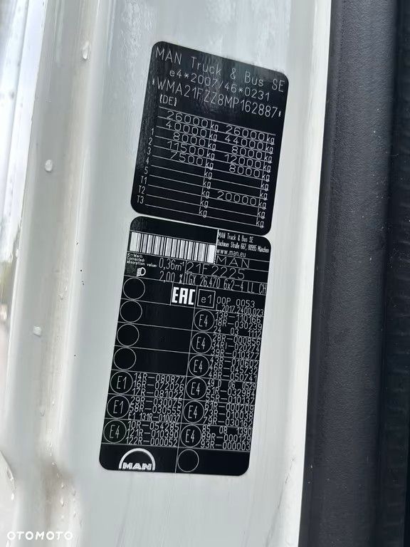 MAN TGX 26.470 6x2 z HDS – 470 KM | Euro 6 | 2021 | Oś skrętna | Zdalnie sterowany żuraw - 8