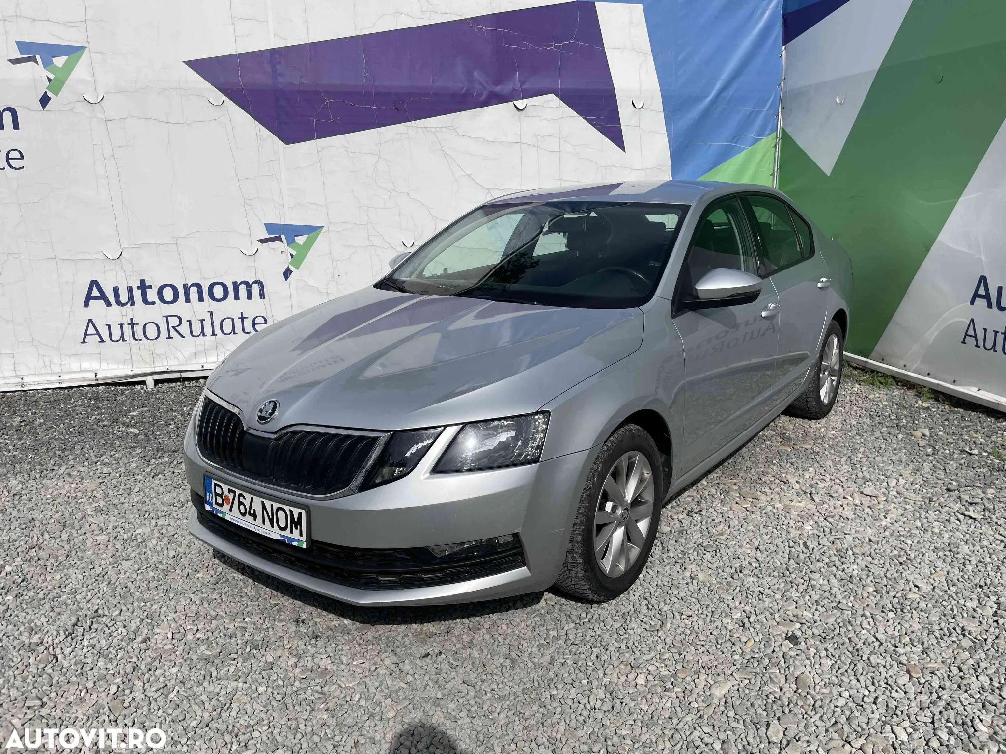 Skoda Octavia - 1
