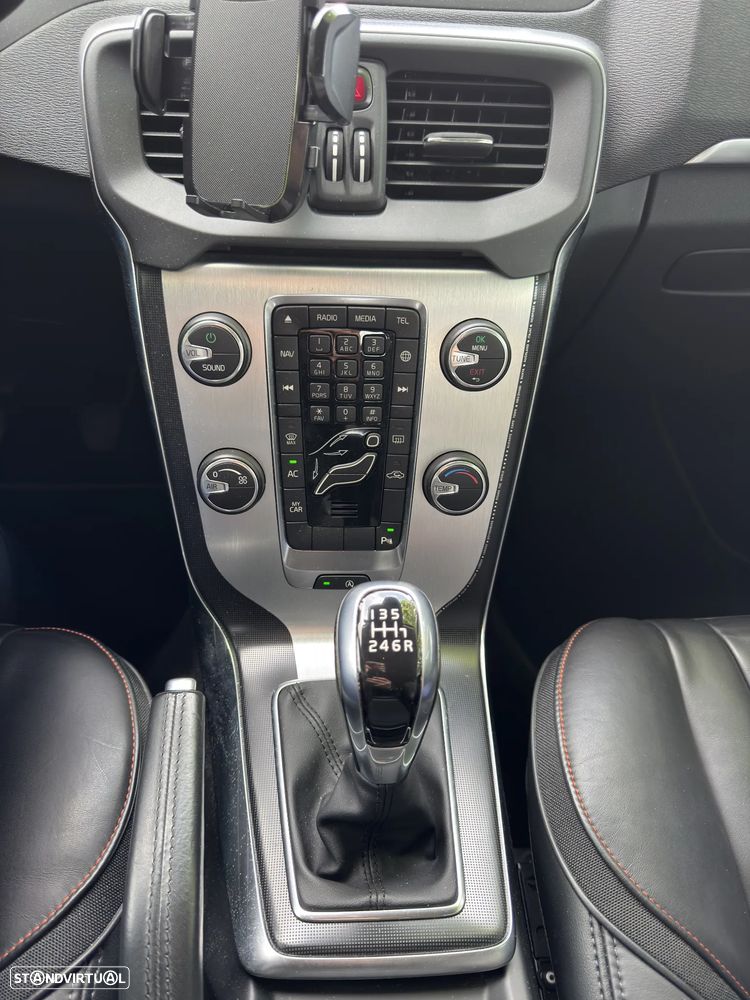Volvo V40 2.0 D2 Volvo Ocean Race - 18