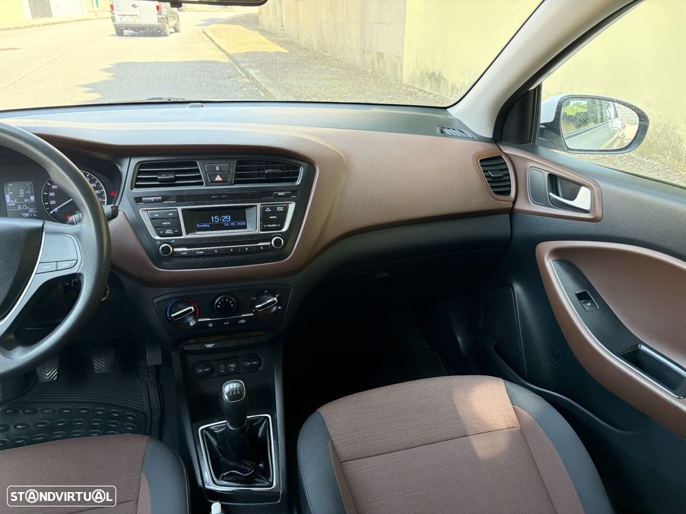 Hyundai i20 1.2 Access Plus - 13