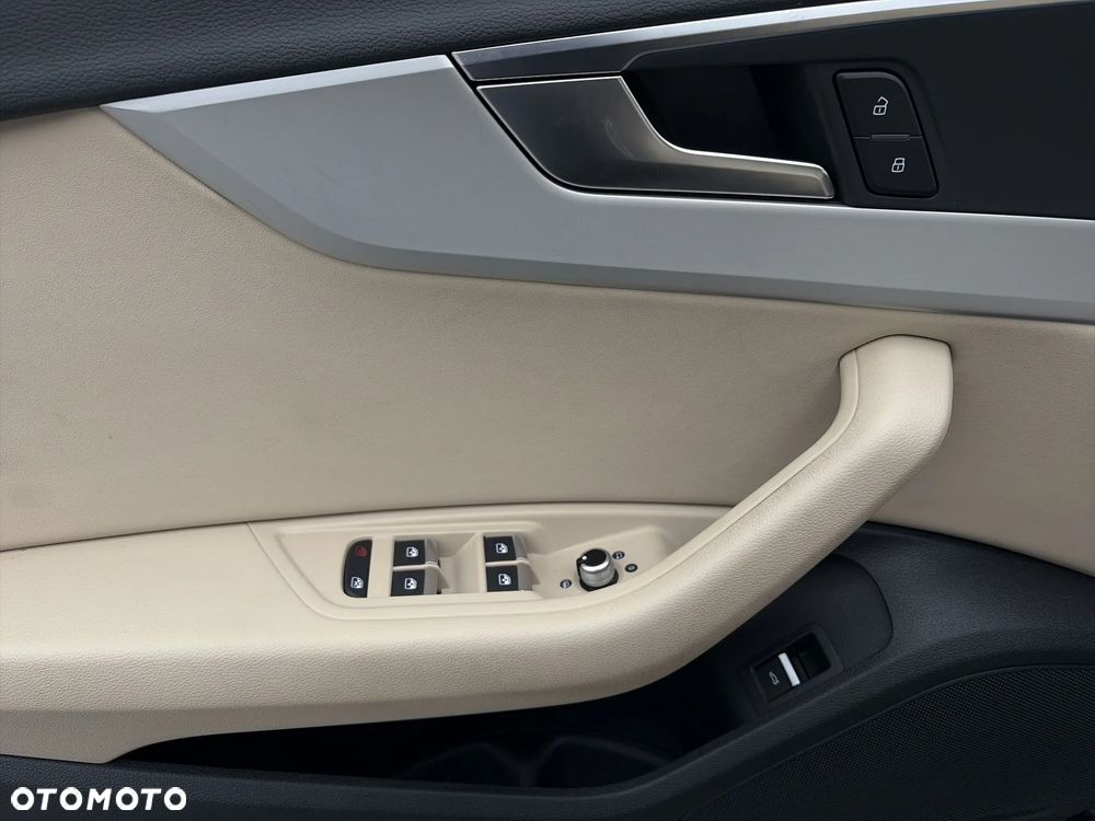 Audi A4 Avant 40 TDI mHEV Quattro S tronic - 12