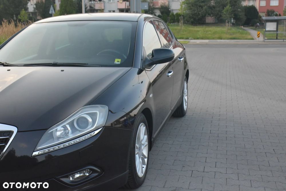 Lancia Delta 1.6 MJ Silver - 2