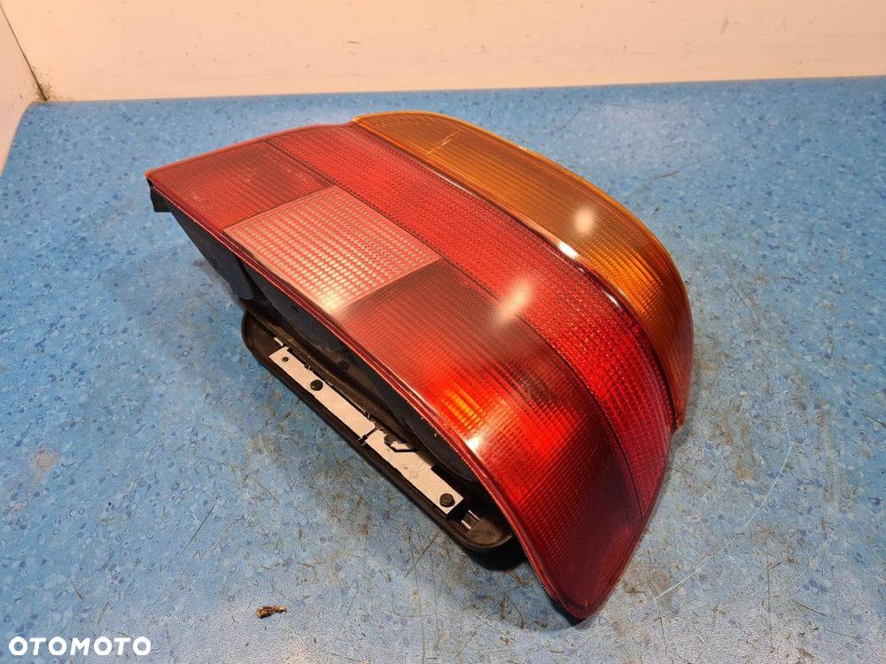BMW 5 E39 SEDAN LAMPA TYŁ PRAWA ZEWNĘTRZNA - 7