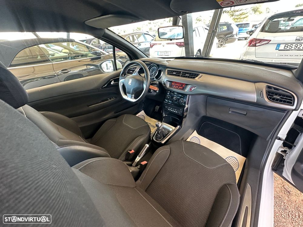 Citroën DS3 1.2 PureTech Chic - 19