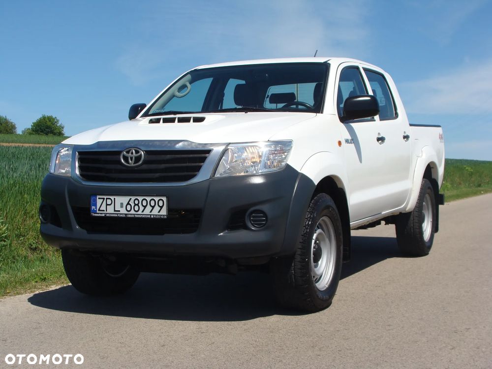 Toyota Hilux 2.5 D-4D DLX - 6