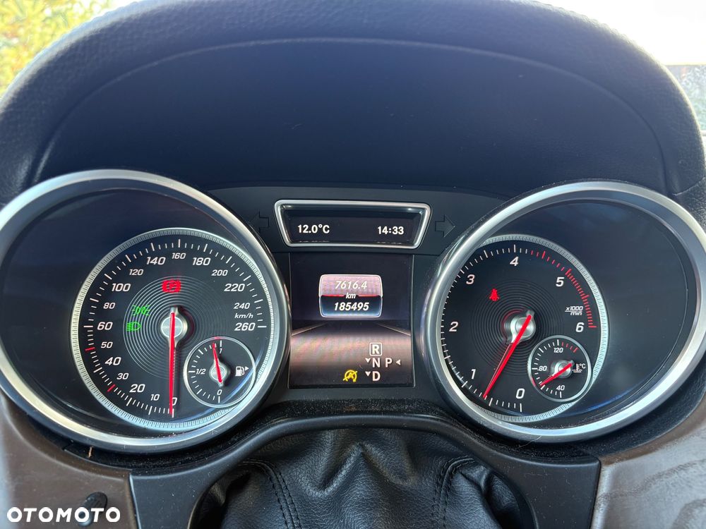 Mercedes-Benz GLE 350 d 4-Matic - 27