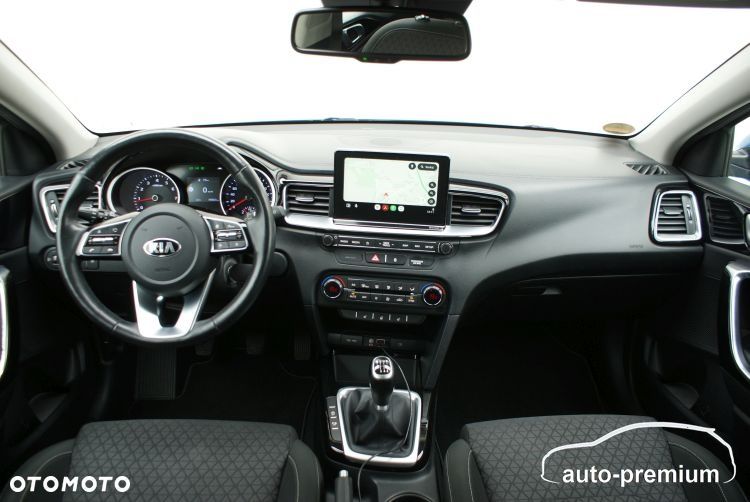 Kia Ceed - 6