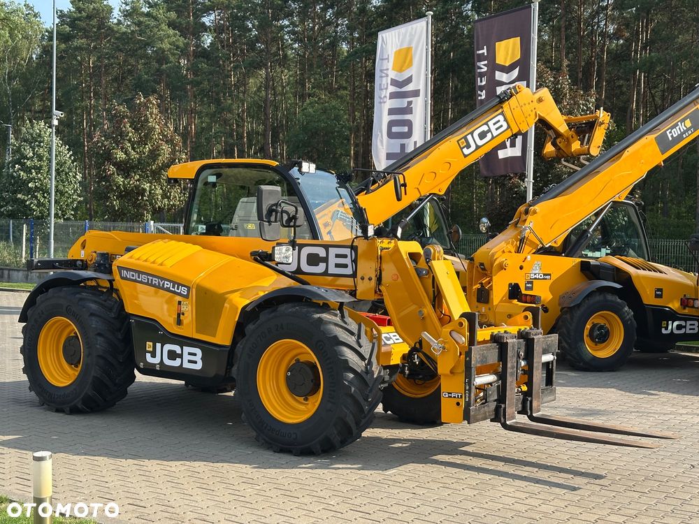 JCB 542-70 Industrial Plus - 1