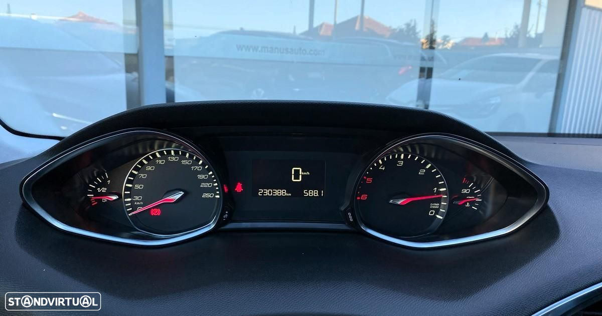 Peugeot 308 SW 1.5 BlueHDi Allure - 24