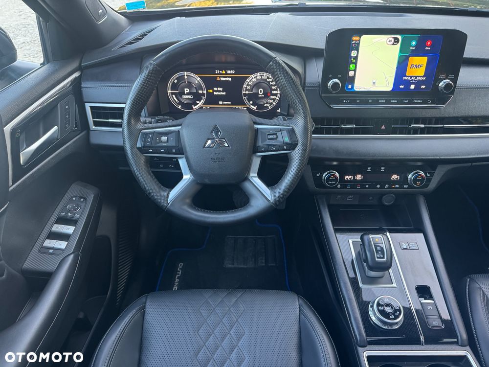 Mitsubishi Outlander 2.4 4WD Select - 13