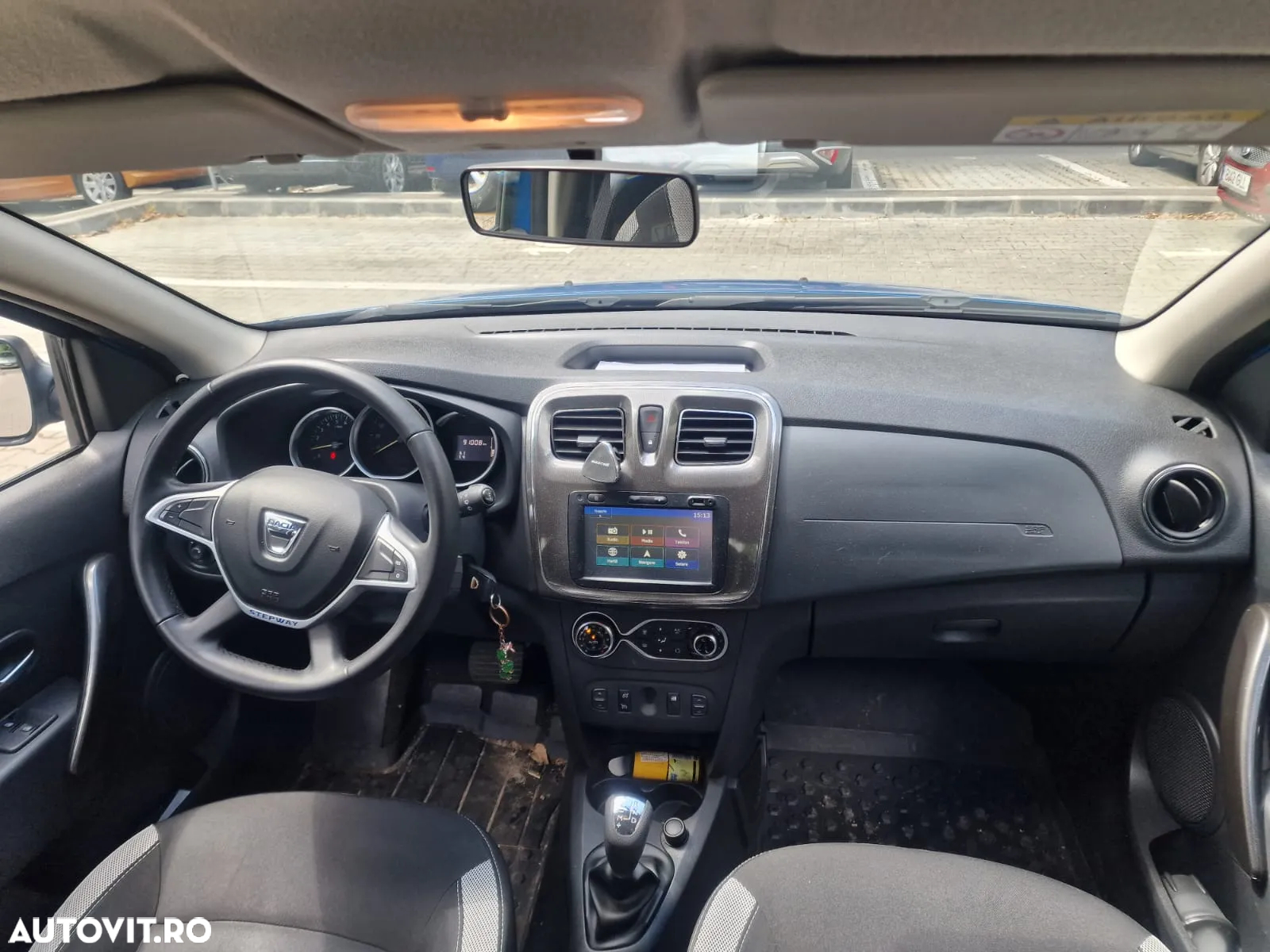 Dacia Sandero - 8