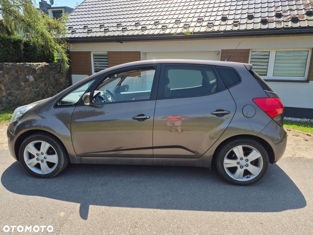 Kia Venga 1.6 CVVT Dream Team Edition - 14