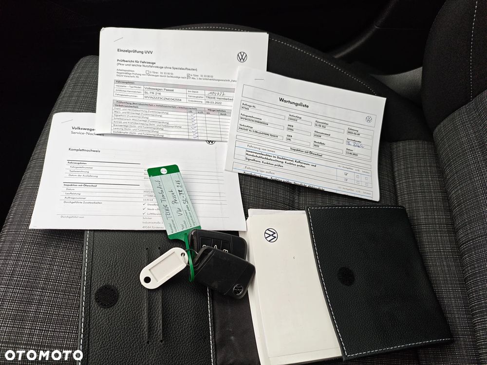 Volkswagen Passat 2.0 TDI SCR DSG Business - 22