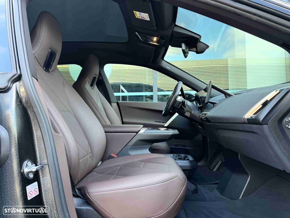 BMW iX xDrive 40 - 9
